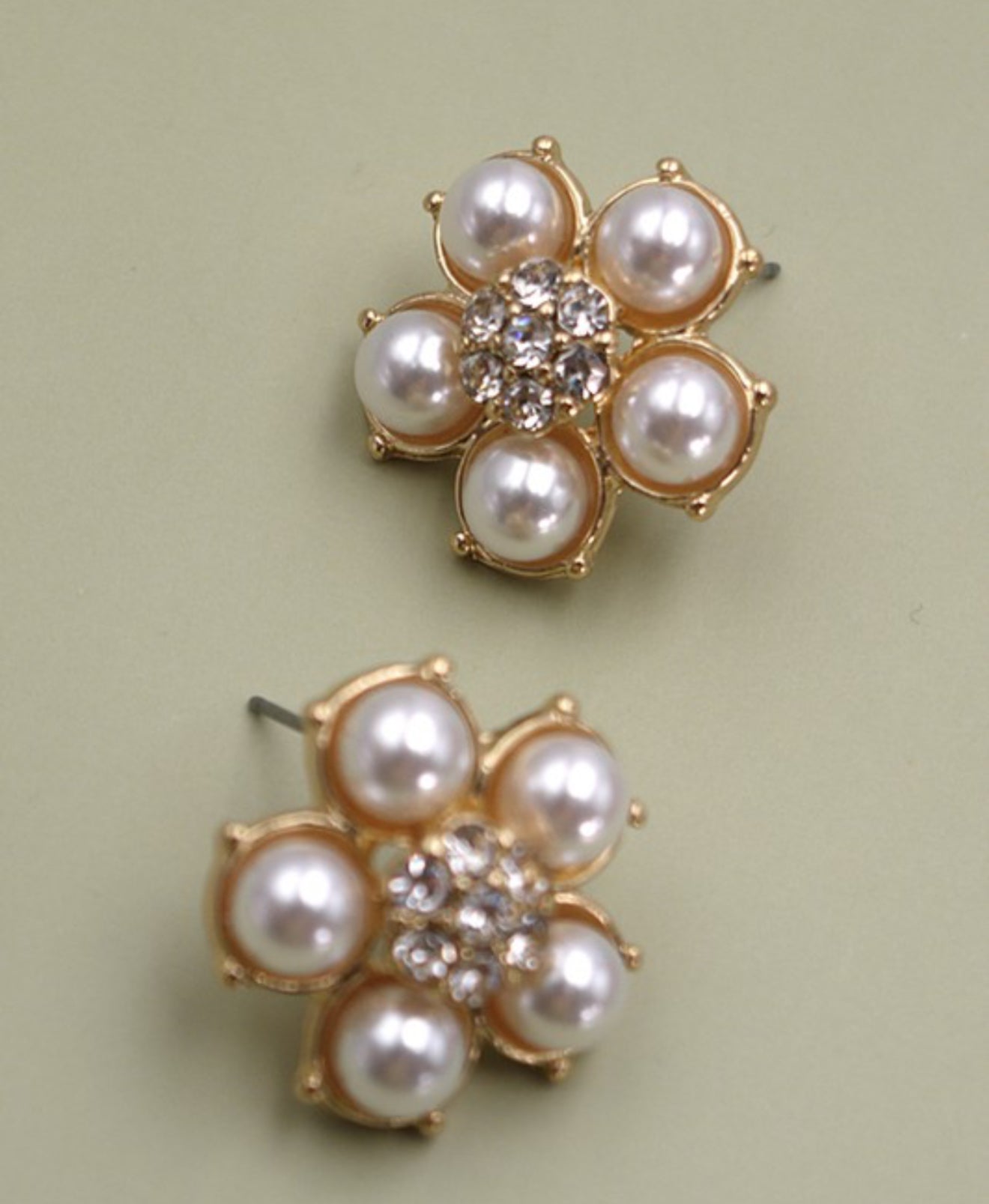 PEARL RHINESTONE FLOWER STUD EARRINGS