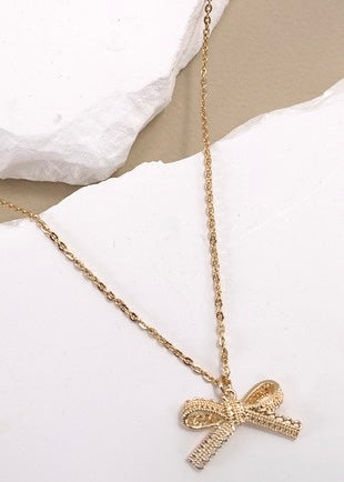 LACE BOW CHARM PENDANT NECKLACE