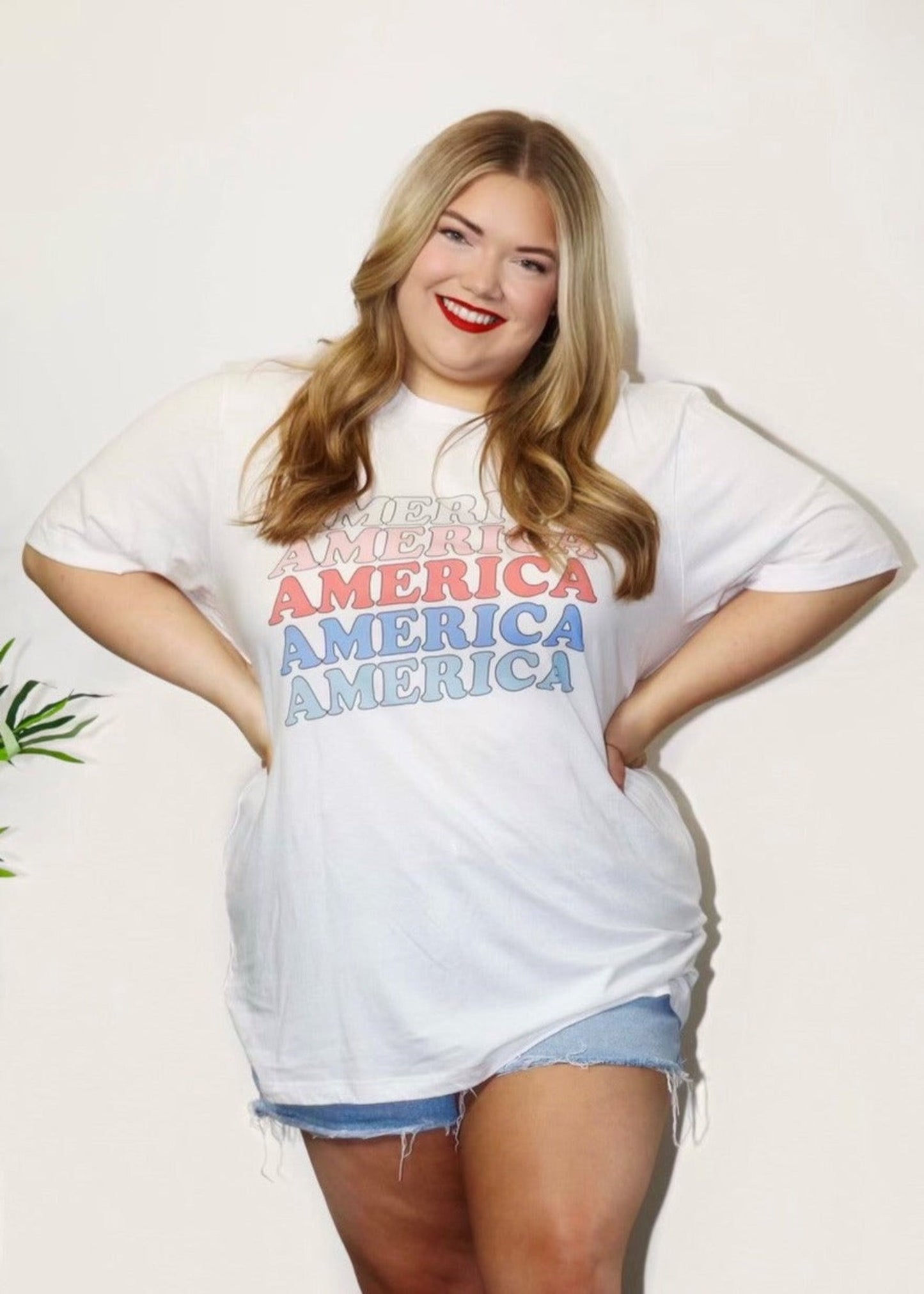 Curvy America Graphic Tee